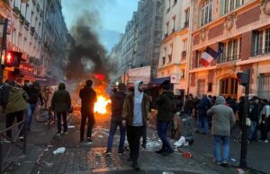 เชธเซเชจเซเชเซเชฐเชฒ เชชเซเชฐเชฟเชธเชฎเชพเช เชเซเชณเซเชฌเชพเชฐเชฎเชพเช 2 เชฒเซเชเซเชจเชพ เชฎเซเชค, 4 เชเชพเชฏเชฒเชฎเชพเชเชฅเซ 2เชจเซ เชธเซเชฅเชฟเชคเชฟ เชเชเชญเซเชฐ