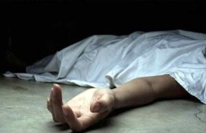 เชจเชกเชฟเชฏเชพเชฆเชจเชพ เชฎเชเชเซเชชเซเชฐเชพ เชฐเซเชก เชชเชฐ เชธเซเชฅเชฟเชค เชฎเชเชพเชจเชจเชพ เชฌเชพเชฅเชฐเซเชฎเชฎเชพเชเชฅเซ เชฎเซเชคเชฆเซเชน เชฎเชณเซ เชเชตเชคเชพ เชเชเชเชพเชฐ เชฎเชเซ