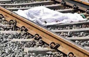 เชตเชกเซเชฆเชฐเชพ เชตเชฟเชถเซเชตเชพเชฎเชฟเชคเซเชฐเซ เชฐเซเชฒเชตเซ เชธเซเชเซเชถเชจ เชชเชพเชธเซ เชเช เชฆเชเชชเชคเซเช เชเซเชฐเซเชจ เชจเซเชเซ เชชเชกเชคเซเช เชฎเซเชเซ เชเซเชตเชจ เชเซเชเชพเชตเซเชฏเซเช