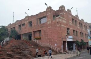 JNUเชฎเชพเช BCC Documentryเชจเซเช เชธเซเชเซเชฐเซเชจเชฟเชเช, JNU เชเซเชฎเซเชชเชธเชฎเชพเช เชตเชฟเชฆเซเชฏเชพเชฐเซเชฅเซเชเชจเชพ เชเซเชฅเซ เชฆเซเชตเชพเชฐเชพ เชชเชฅเซเชฅเชฐเชฎเชพเชฐเชพเชจเชพ เชเชเซเชทเซเชชเซ