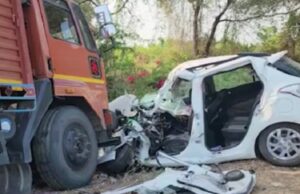 เชเชพเชฎเชจเชเชฐเชฎเชพเช เชคเซเชฐเชฃ เชฎเชฟเชคเซเชฐเชจเซ เชจเชกเซเชฏเซ เช
เชเชธเซเชฎเชพเชค, เชฌเซ เชฎเชฟเชคเซเชฐเซเชจเชพ เชเชเชจเชพเชธเซเชฅเชณเซ เช เชฎเซเชค, เชเชเชจเซ เชนเชพเชฒเชค เชเชเชญเซเชฐ