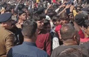 เชฌเซเชเชพเชฆเชฎเชพเช เซงเซฆ เชตเชฐเซเชทเชฟเชฏ เชฌเชพเชณเชเซเชจเซ เชนเชคเซเชฏเชพเชจเซ เชฒเช เชเชเชพเชเชพเชฎ, เชฒเซเชเซเช โเชเชฐเซเชชเซเชจเซ เชซเชพเชเชธเซ เชเชชเซโ เชจเชพ เชธเซเชคเซเชฐเซเชเซเชเชพเชฐ เชเชฐเซเชฏเชพ