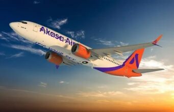 เช
เชฎเชฆเชพเชตเชพเชฆเชฅเซ เชฌเซเชเชเชฒเซเชฐ เชเชคเซ เชซเซเชฒเชพเชเชเชฎเชพเช เชเชพเชเชพ เชฌเซเชกเซ เชชเซเชตเชพ เชฒเชพเชเซเชฏเชพ , เชชเชเชกเชพเช เชเชคเชพเช เชเชพเชเชพ เชฌเซเชฒเซเชฏเชพ,”เชนเซเช เชชเชนเซเชฒเซเชตเชพเชฐ เชฌเซเช เซ เชเซเช”