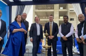 เชเชฟเชซเซเช เชธเชฟเชเซเชฎเชพเช เชฌเซ เชฏเซเชจเชฟเชตเชฐเซเชธเชฟเชเซเชจเชพ เชเซเชฎเซเชชเชธ เชเซเชฒเชตเชพ เช เชตเชฟเชฆเซเชฏเชพเชฐเซเชฅเซเช เชฎเชพเชเซ ‘เชญเซเช’ เชเซ : เชงเชฐเซเชฎเซเชจเซเชฆเซเชฐ เชชเซเชฐเชงเชพเชจ