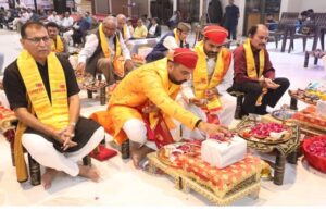 เช
เชฎเชฆเชพเชตเชพเชฆเชฎเชพเช เชตเชฟเชถเซเชต เชเชฎเชฟเชฏเชพเชงเชพเชฎเชจเซเช เชถเชฟเชฒเชพเชชเซเชเชจ เชเชฐเชตเชพเชฎเชพเช เชเชตเซเชฏเซเช, เชฆเซเชถเชจเชพ 15 เชฐเชพเชเชตเซ เชชเชฐเชฟเชตเชพเชฐเชจเชพ เชธเชญเซเชฏเซเช เชถเชฟเชฒเชพเชชเซเชเชจ เชเชฐเซเชฏเซเช