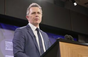 เชเชธเซเชเซเชฐเซเชฒเชฟเชฏเชพเชจเชพ เชถเชฟเชเซเชทเชฃเชฎเชเชคเซเชฐเซเชถเซเชฐเซเช เชตเชฟเชฆเซเชฏเชพ เชธเชฎเซเชเซเชทเชพ เชเซเชจเซเชฆเซเชฐเชจเซ เชฎเซเชฒเชพเชเชพเชค เชฒเซเชงเซ