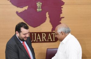 เชฎเซเชเซเชฏเชฎเชเชคเซเชฐเซ เชถเซเชฐเซ เชญเซเชชเซเชจเซเชฆเซเชฐ เชชเชเซเชฒ เชธเชพเชฅเซ เชฏเซ.เช.เช เชจเชพ เชฎเชฟเชจเชฟเชธเซเชเชฐ เชเชซ เชเชจเซเชตเซเชธเซเชเชฎเซเชจเซเช เชถเซเชฐเซเชฏเซเชค เชฎเซเชนเชฎเซเชฎเชฆ เชนเชธเชจ เช
เชฒเซโเชธเซเชตเซเชฆเซเชจเซ เชเชพเชเชงเซเชจเชเชฐเชฎเชพเช เชฎเซเชฒเชพเชเชพเชค เชฌเซเช เช